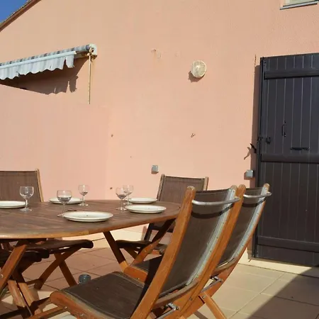 Apartment 2 Pieces Cyprien 5 Personnes Sc300-131 Saint-Cyprien (Pyrenees-Orientales)