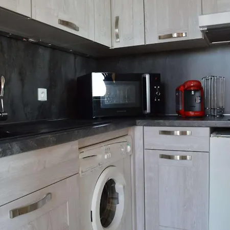 2 Pieces Cyprien 5 Personnes Sc300-131 Apartment *